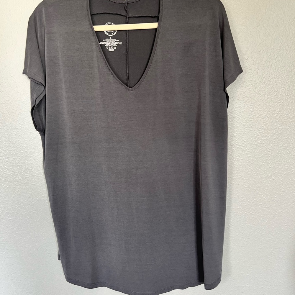 Maurices Gray Boxy Blouse with Relaxed Fit